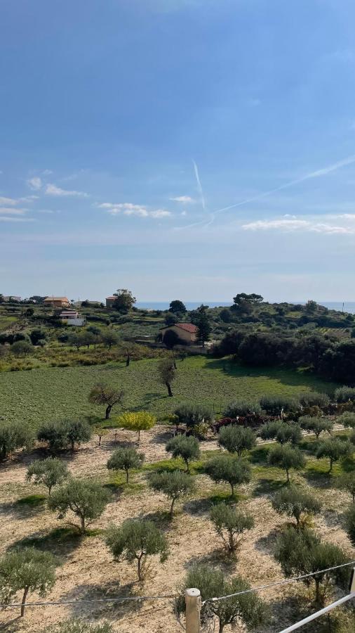 Casa Vacanza Contrada Canalotto 65 Realmonte Eksteriør bilde